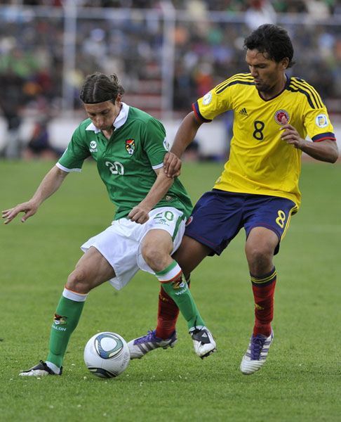 爱游戏中国平台-包含德国杯今晚走向成谜，切尔西调整名单，赛场秩序良好，轮换策略成焦点的词条